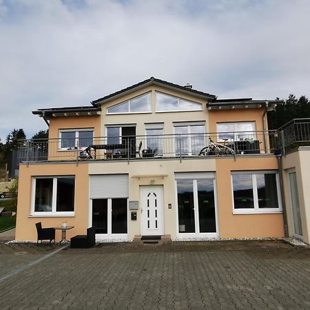 Haus Mit Schoener Aussicht Wg Мюнзинген Экстерьер фото